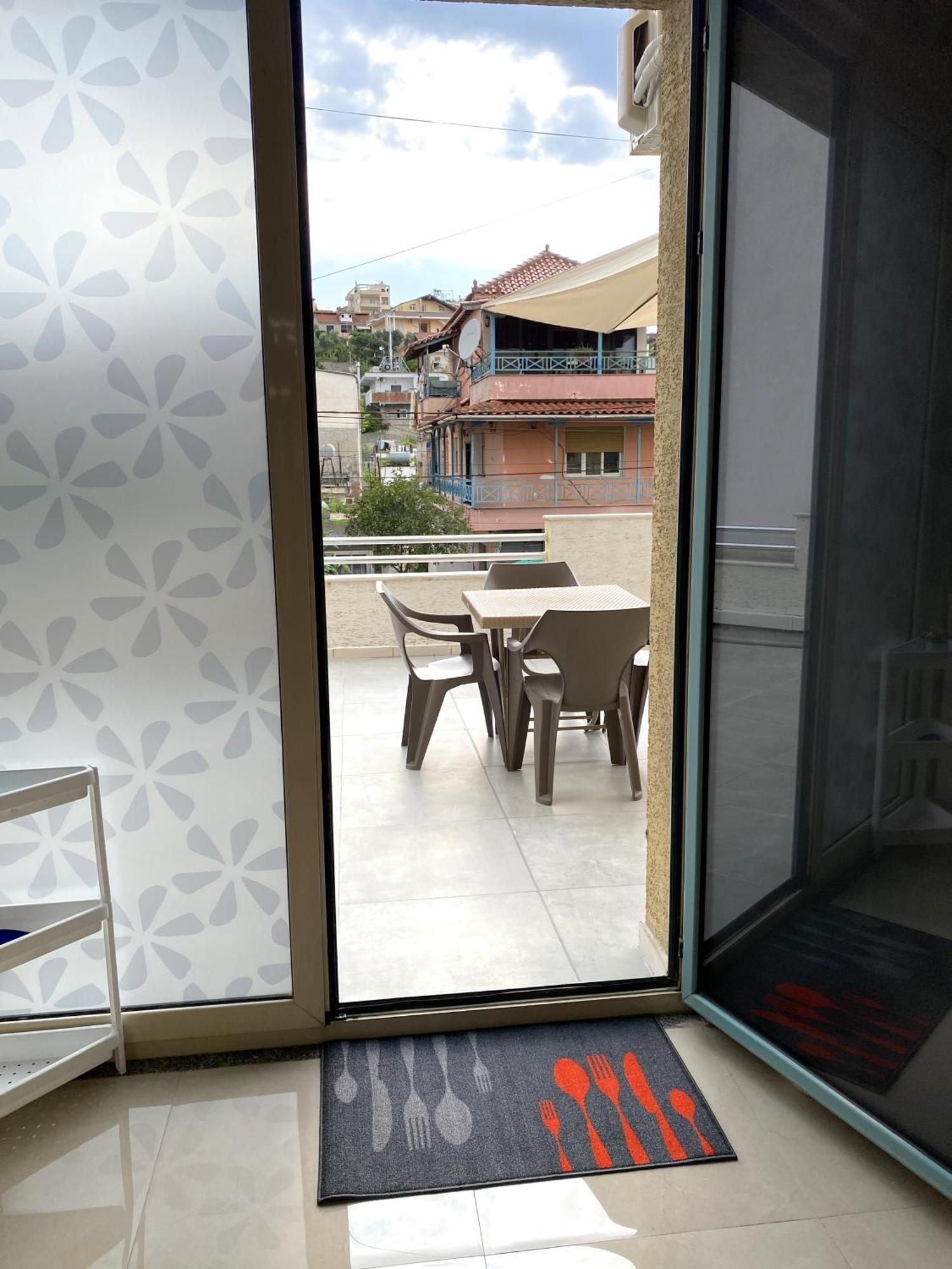 Tinas Rooms Durrës Exterior foto